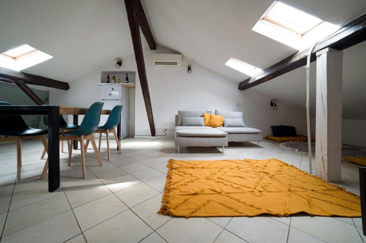 Appartement Hbhall Navigli 30 à Milan Extérieur photo